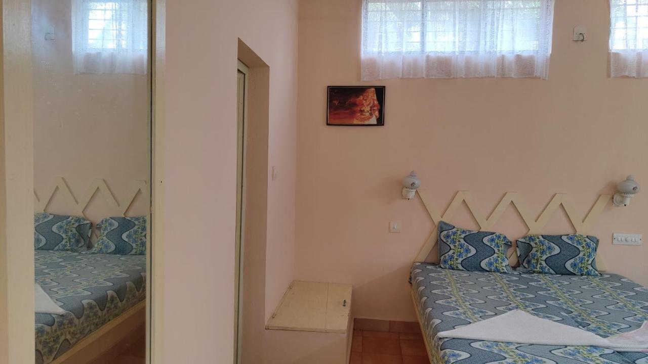 Hotel Greenland Thiruvananthapuram Extérieur photo